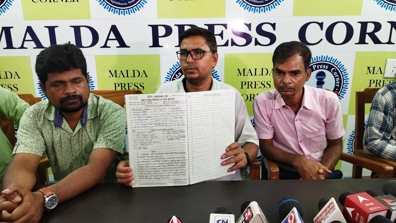 Mass Resignation from TMC: মালদা জেলা তৃণমূল কংগ্রেসের প্রার্থী ঘোষণা হতেই গণইসতফা তৃণমূল সংখ্যালঘু সেলের
